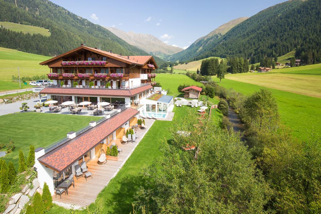 Vitalpina Hotel Magdalenahof 산타 마달레나 인 카시에스 외부 사진